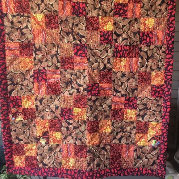 NWT. Hand Crafted Butterflies in Red Quilt - Picture 2 of 16